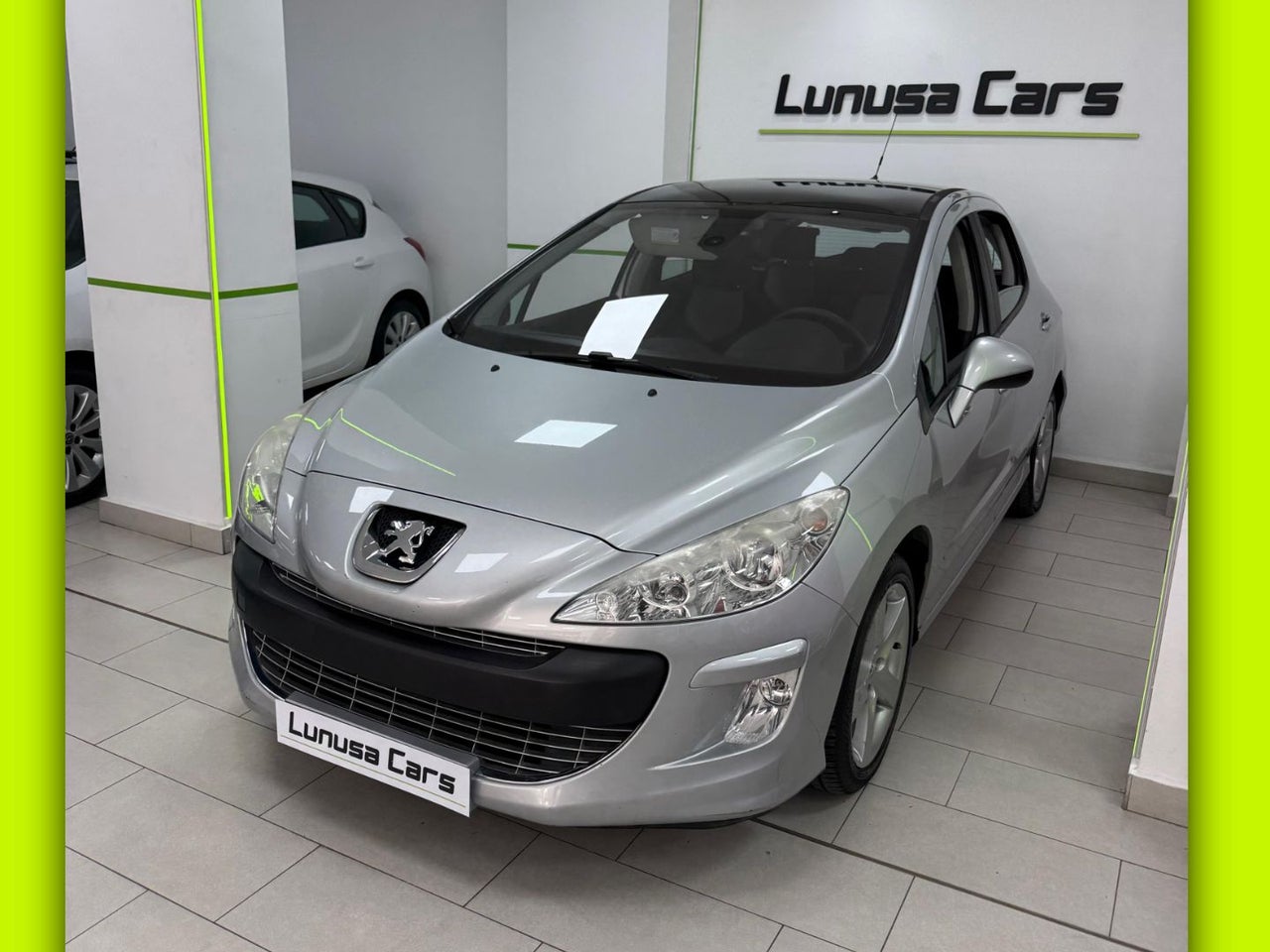 PEUGEOT 308 Confort 1.6 HDI 110 FAP - foto 1