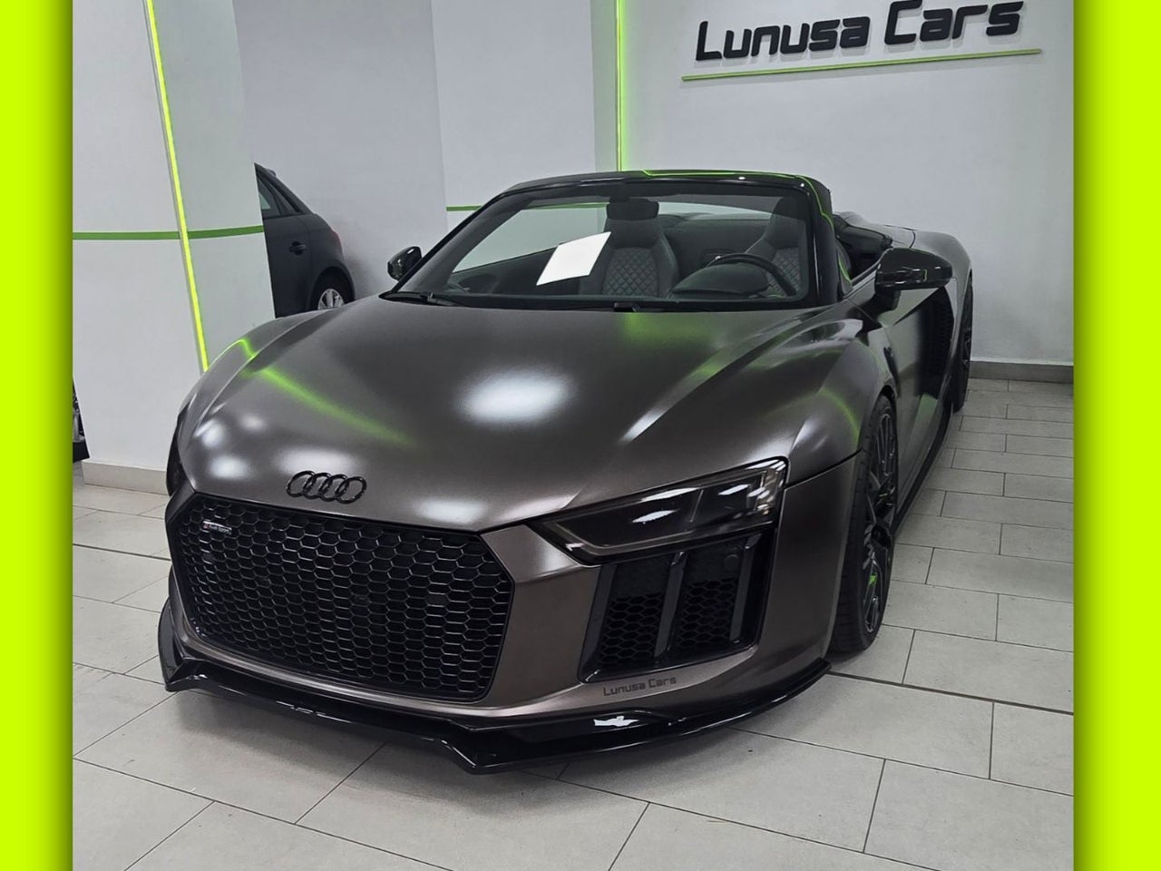 AUDI R8 Spyder 5.2 FSI 449kW plus quattro S tron - foto 1