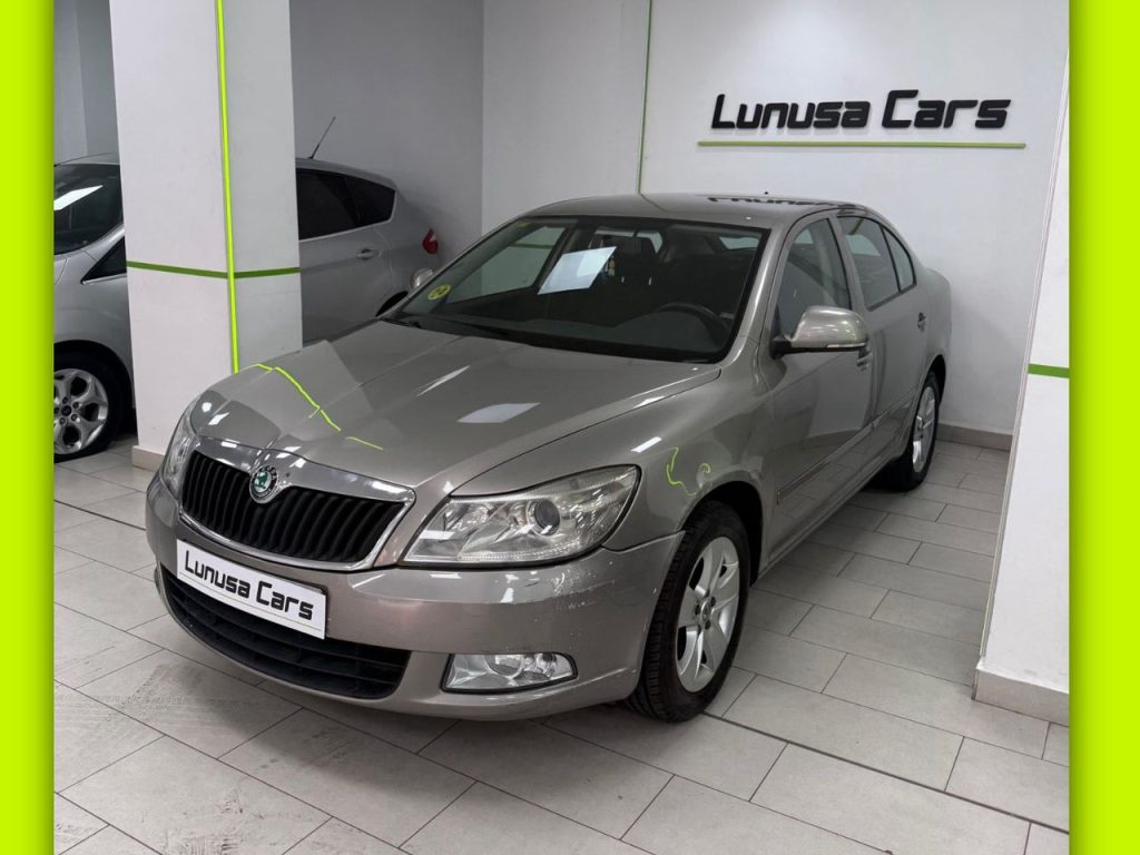 SKODA Octavia 1.6 TDI Active Plus