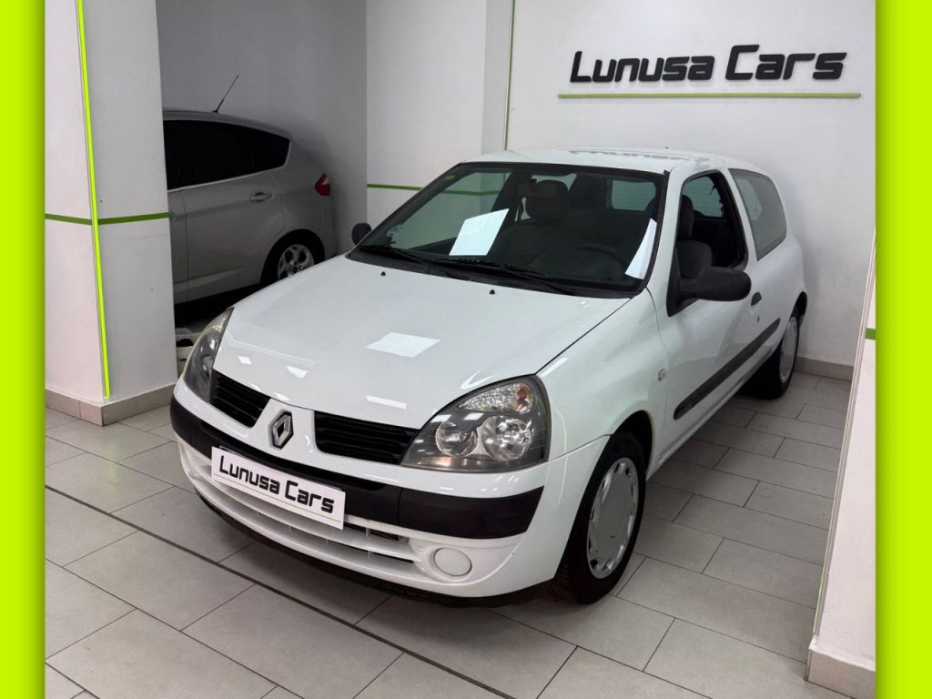 RENAULT Clio Pack Authentique 1.2